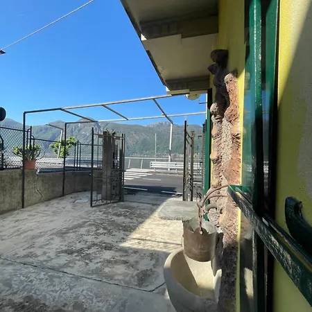 La Casa Del Sole Hébergement de vacances *
